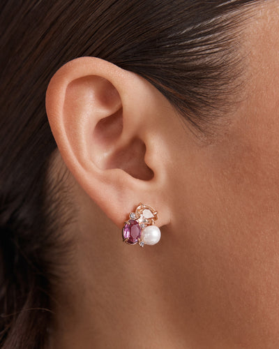 Goddess Stud Earrings - Petal