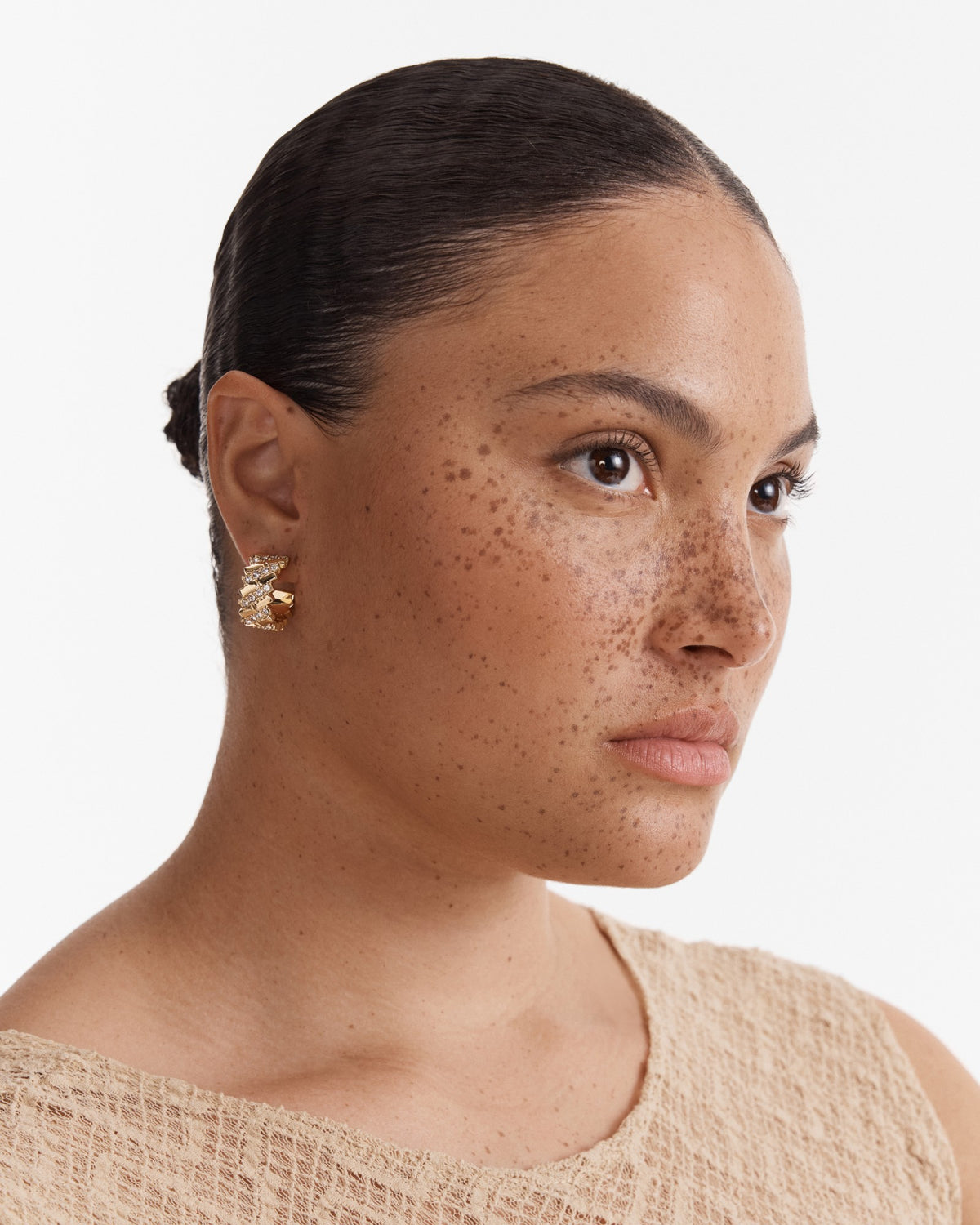 Winked Huggie Hoop Earrings - Gold