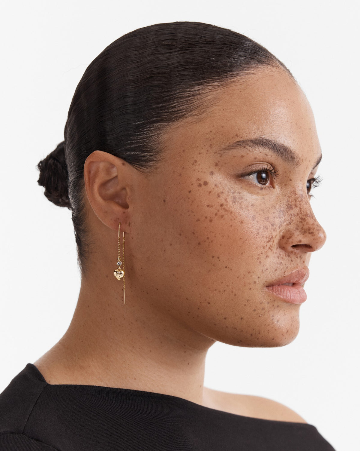 Lovely Thread Earrings - Gold