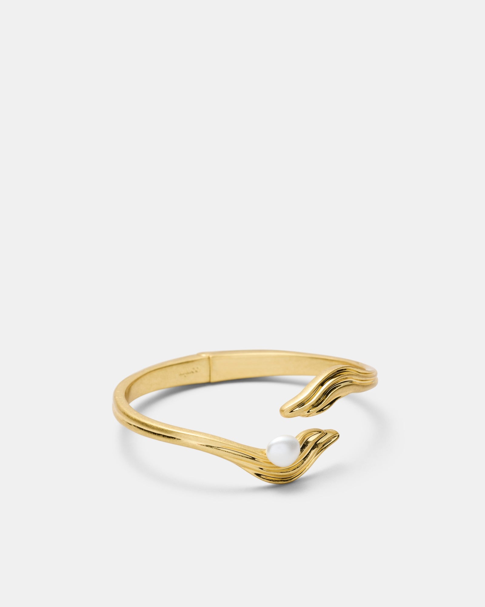 Gaia Pearl Cuff Bracelet - Pearl