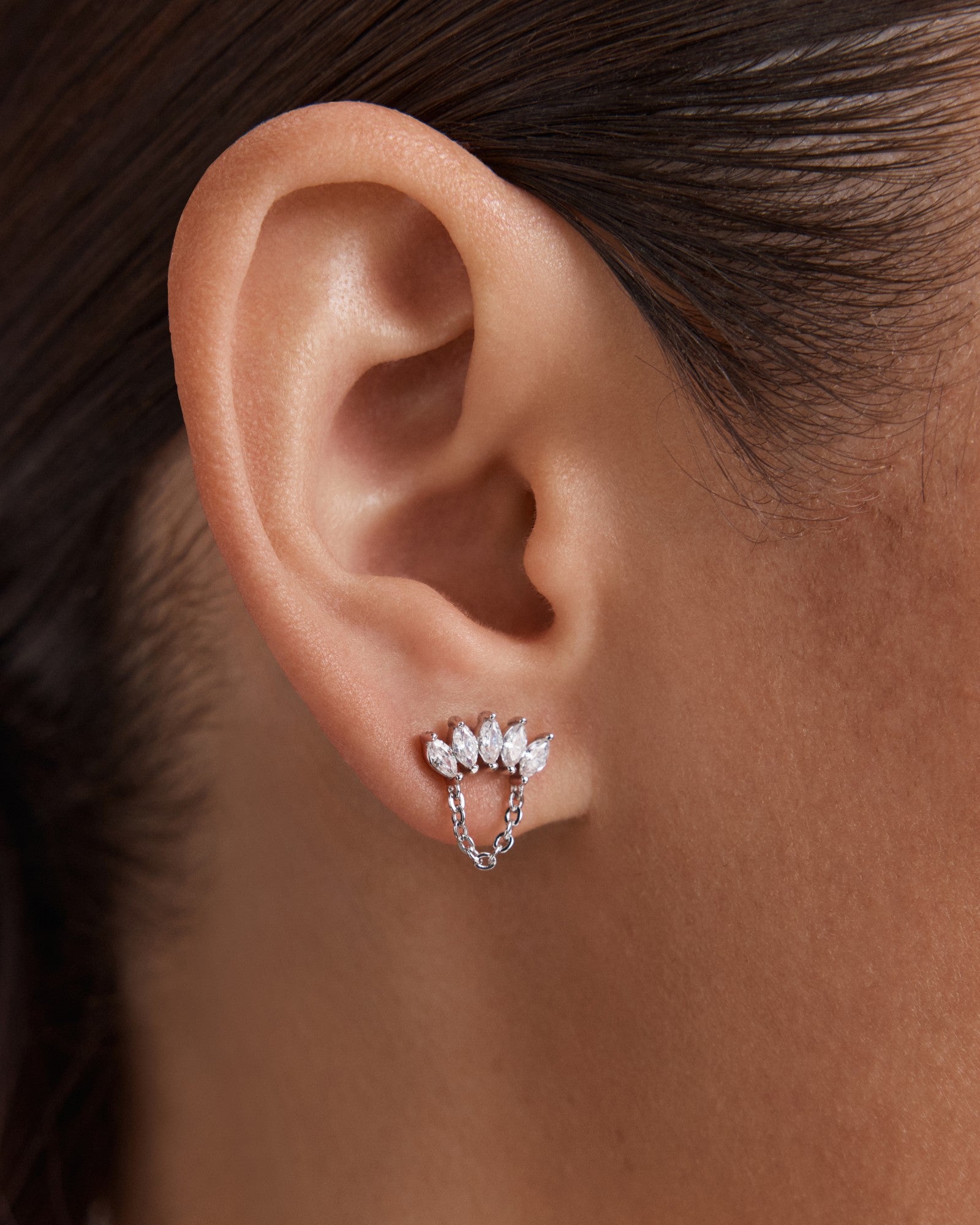 Flock Chain Stud Earrings - Silver