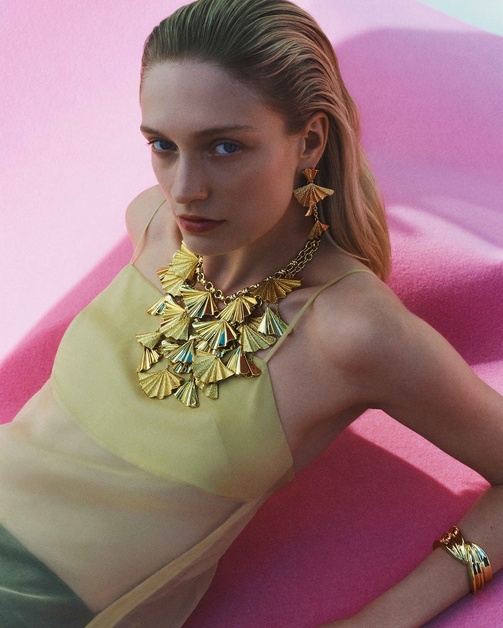 Fold Charm Necklace - Gold