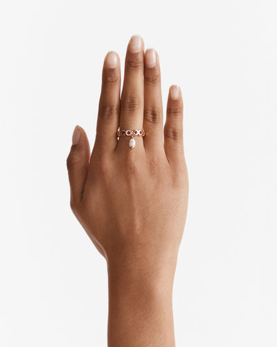 Essense Pearl Ring - Rose Gold