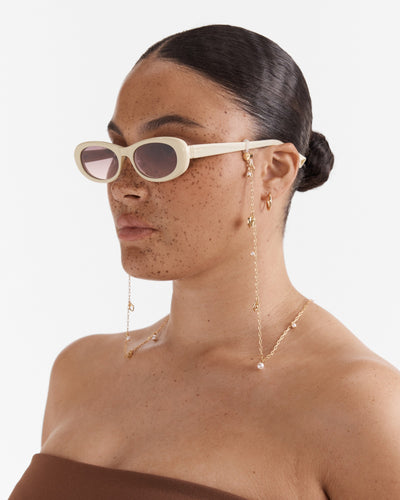 Lovely Sunglasses Chain - Gold