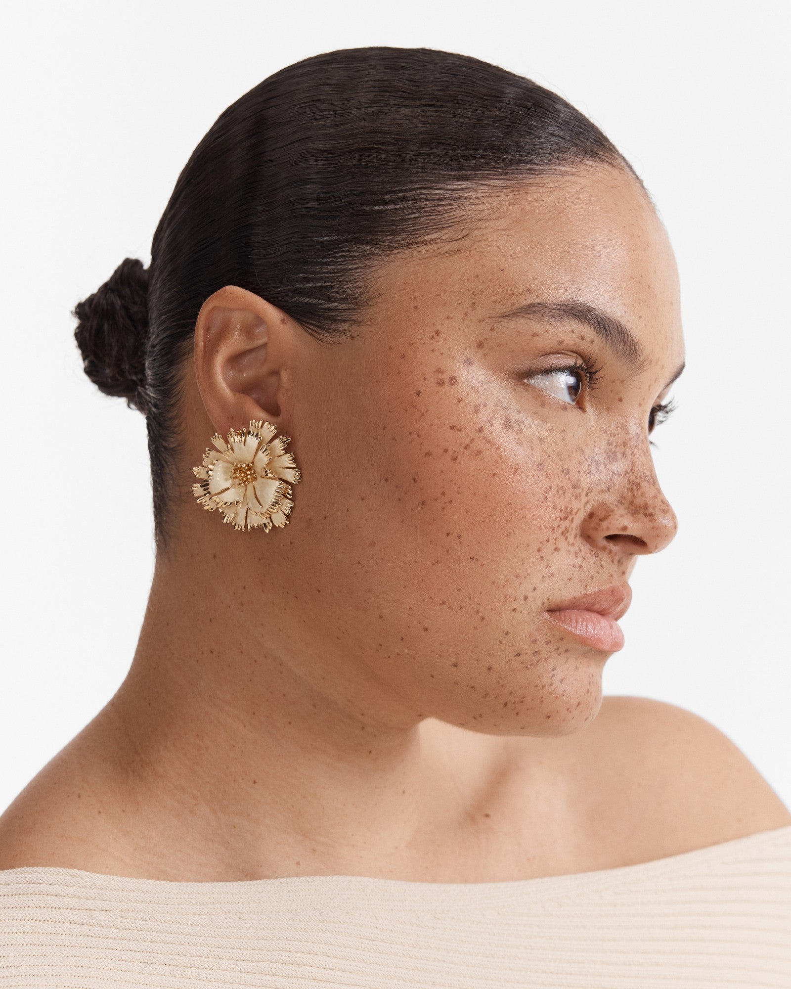 Eternal Beauty Stud Earrings - Buttermilk