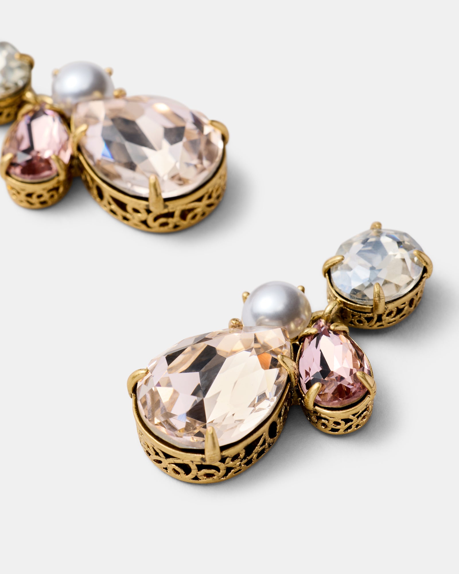Bejewel Drop Earrings - Pearl