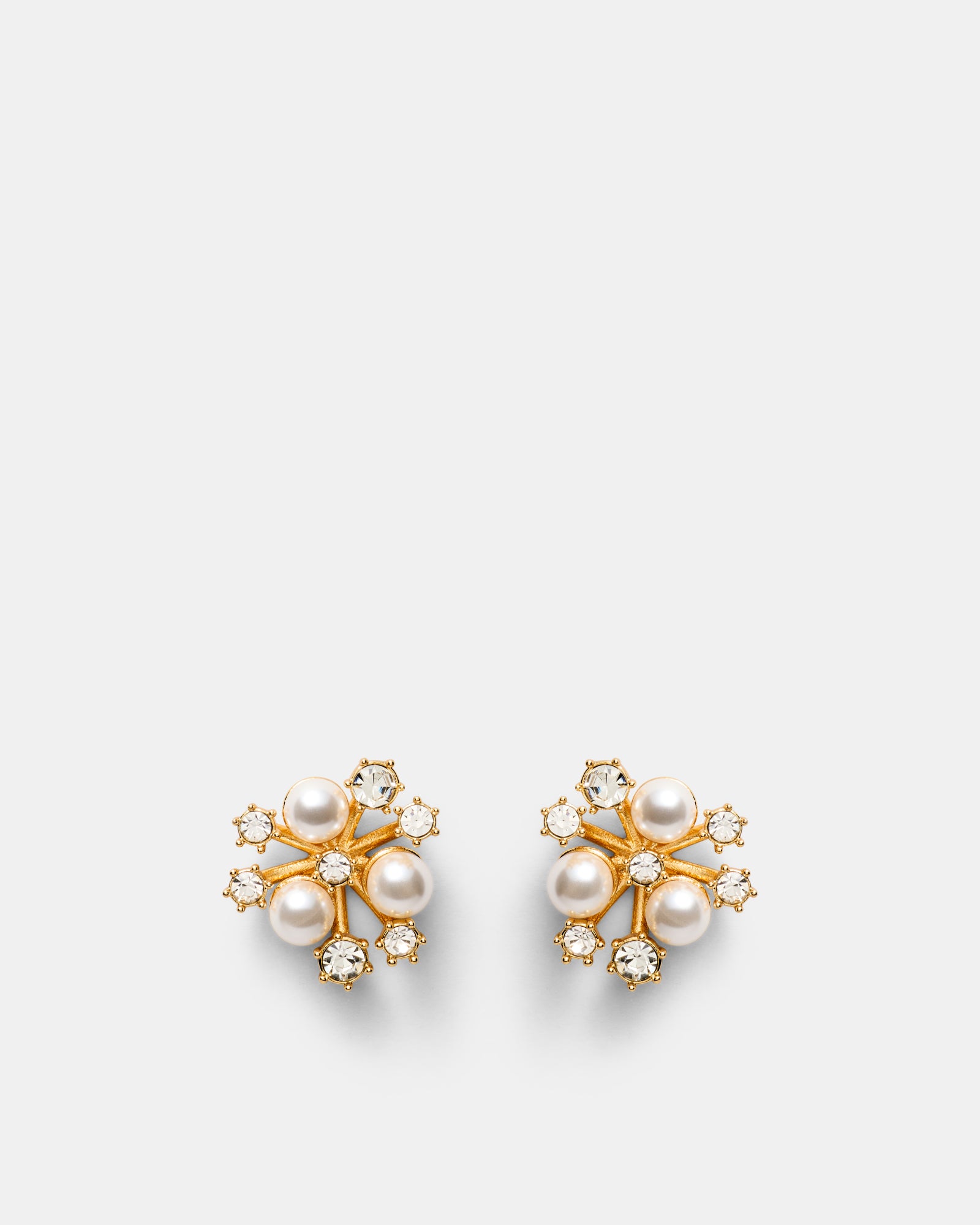 Trinket Stud Earrings - Pearl