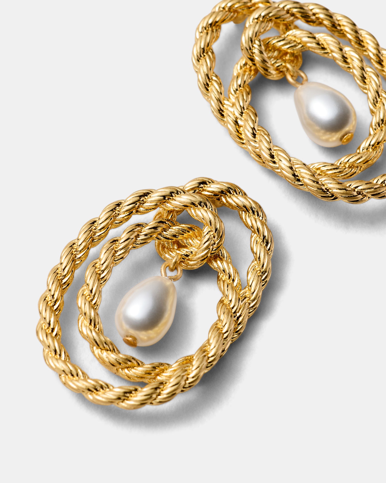 Twine Pearl Stud Earrings - Gold