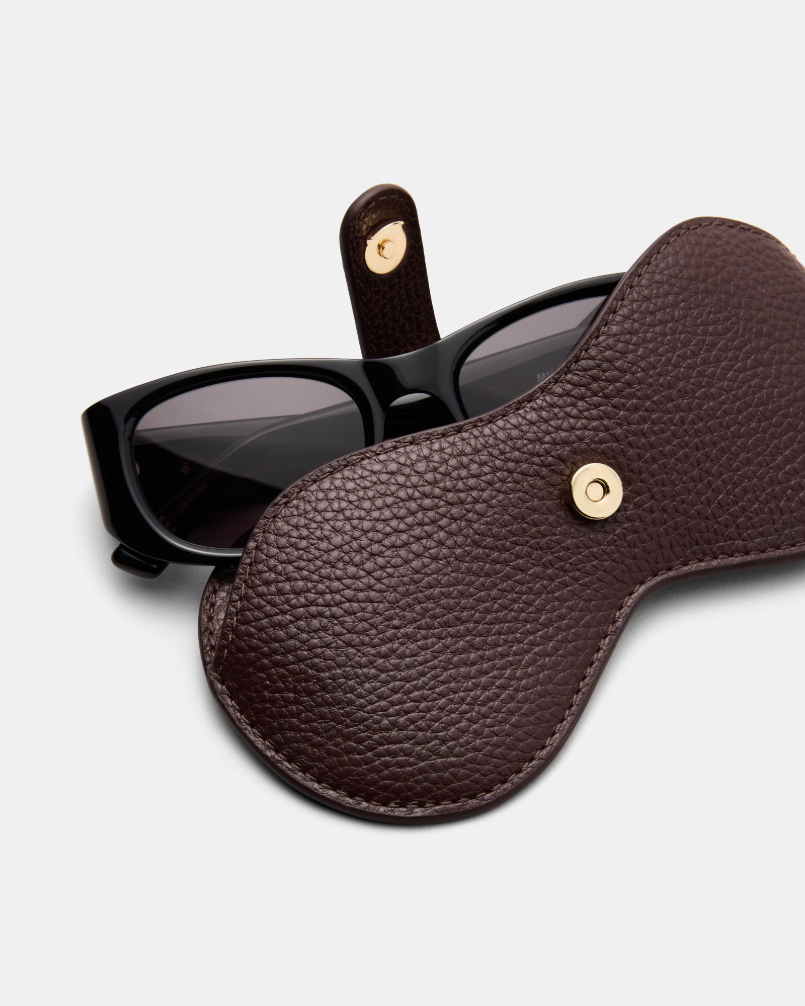 Classico Sunglasses Case - Brandy