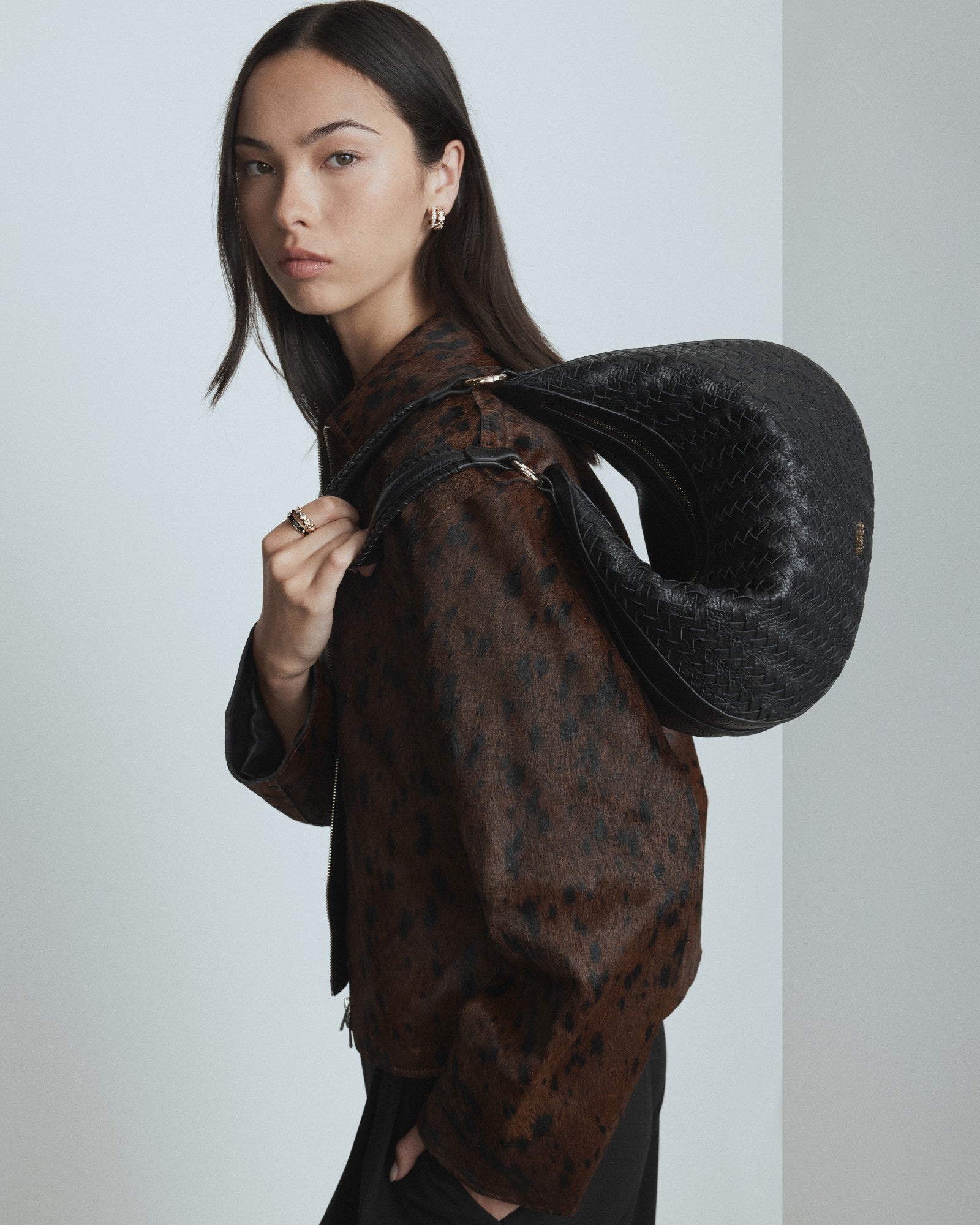 Luna Crescent Bag - Black