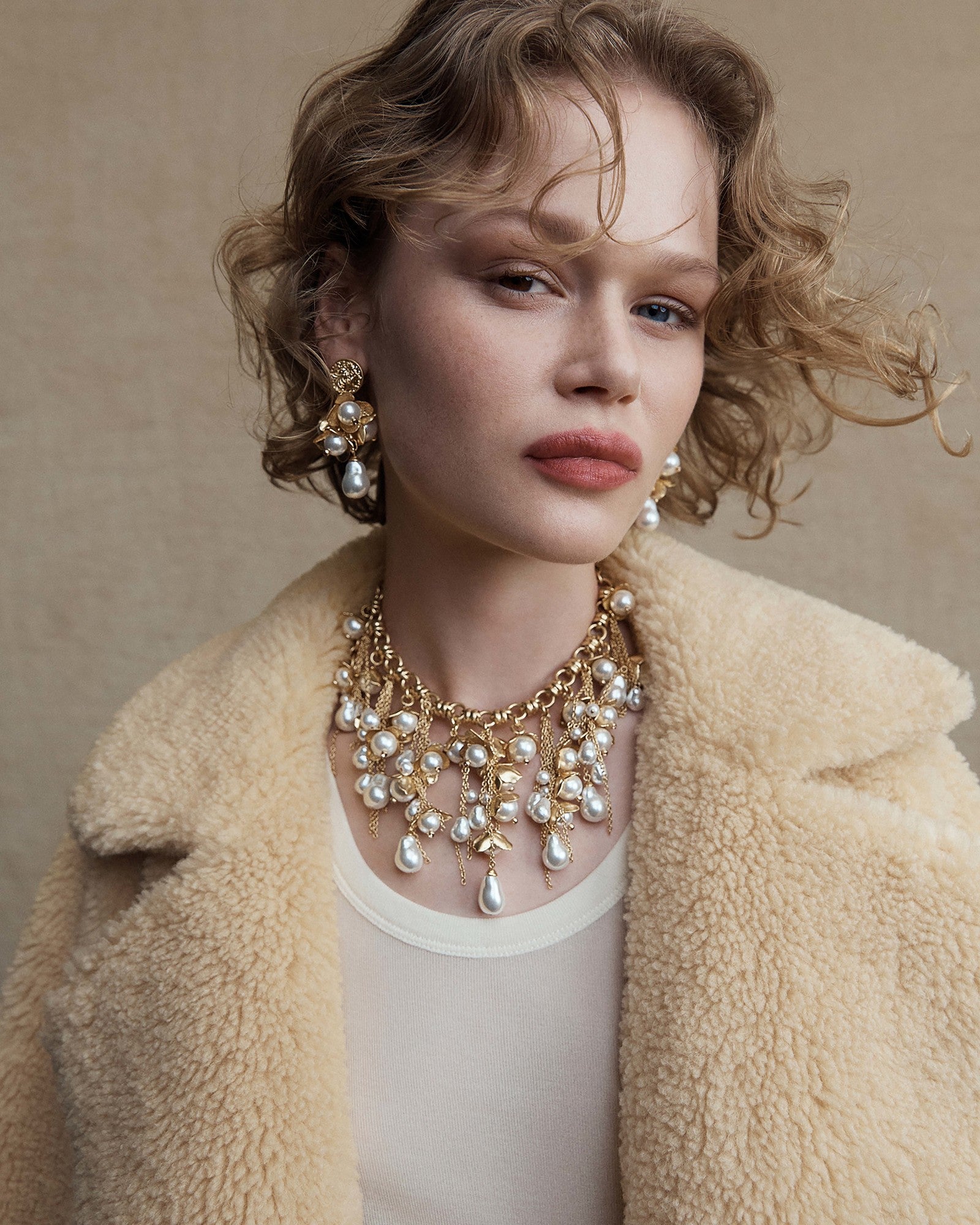 Florin Earrings - Gold