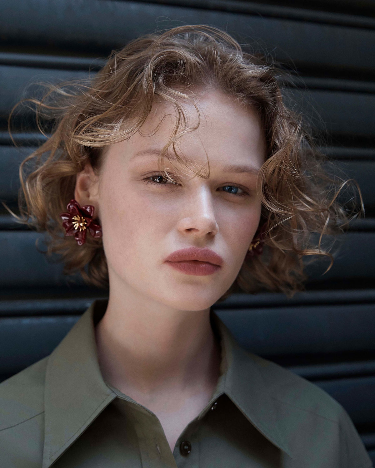 Vienne Flower Stud Earrings - Bordeaux