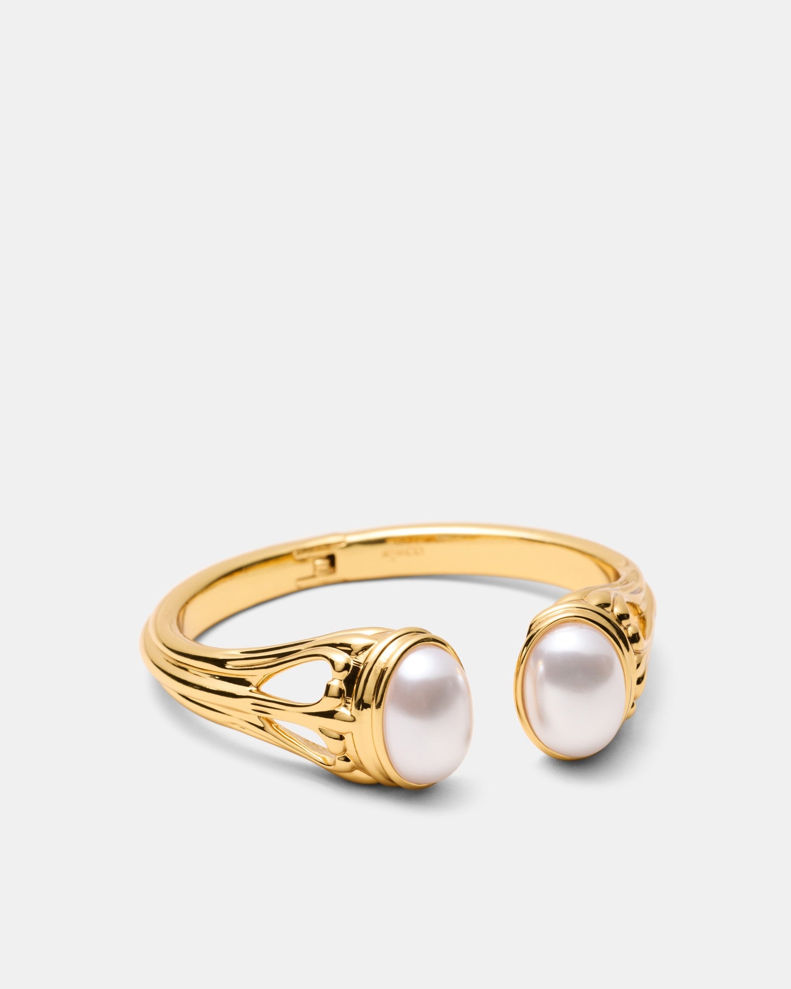 Westlyn Pearl Cuff Bracelet - Pearl