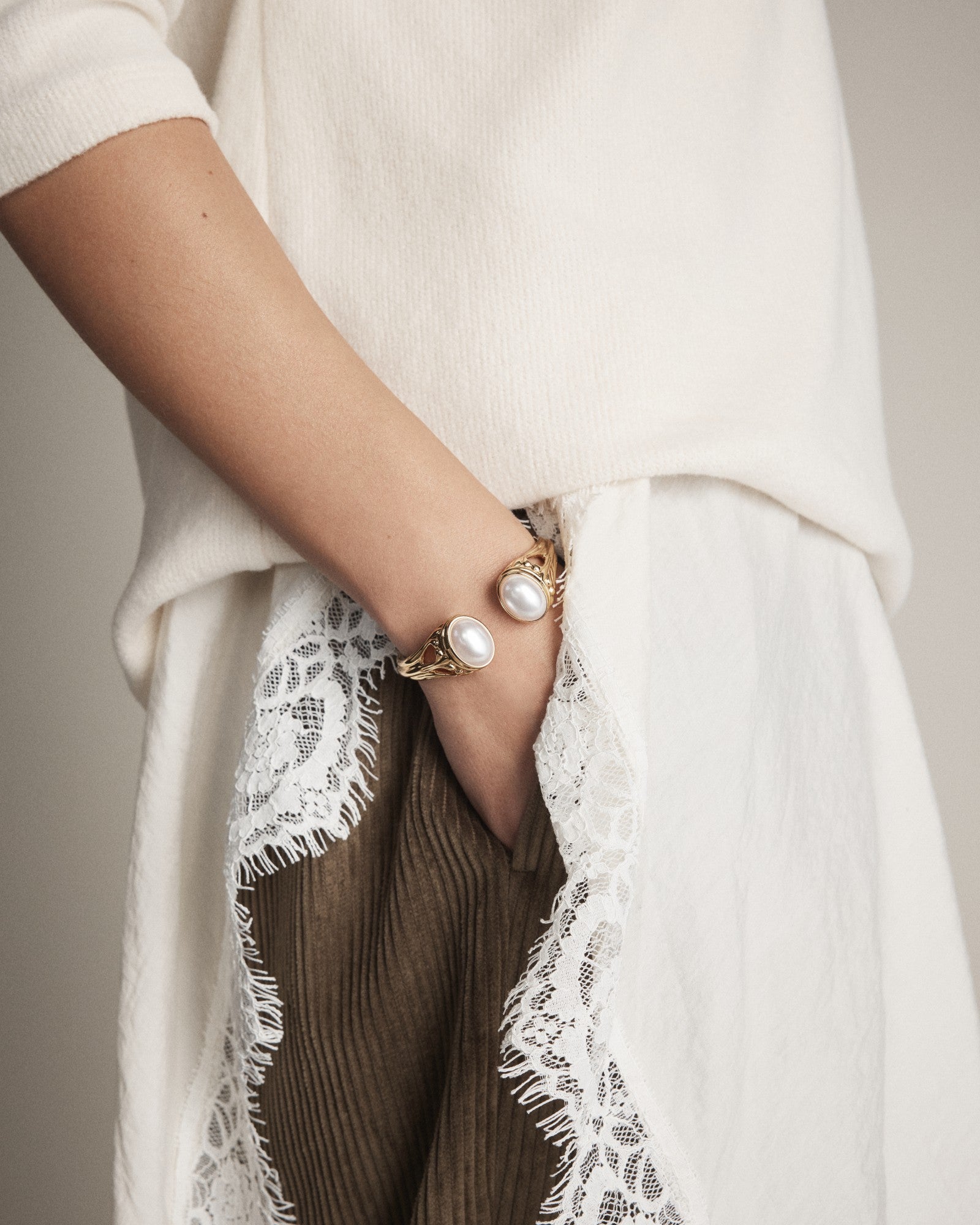 Westlyn Pearl Cuff Bracelet - Pearl