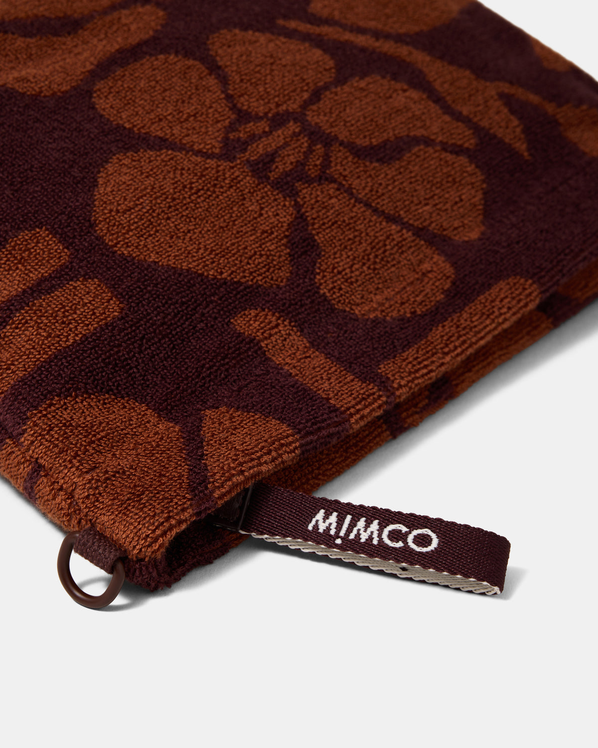 Skye Beach Pouch