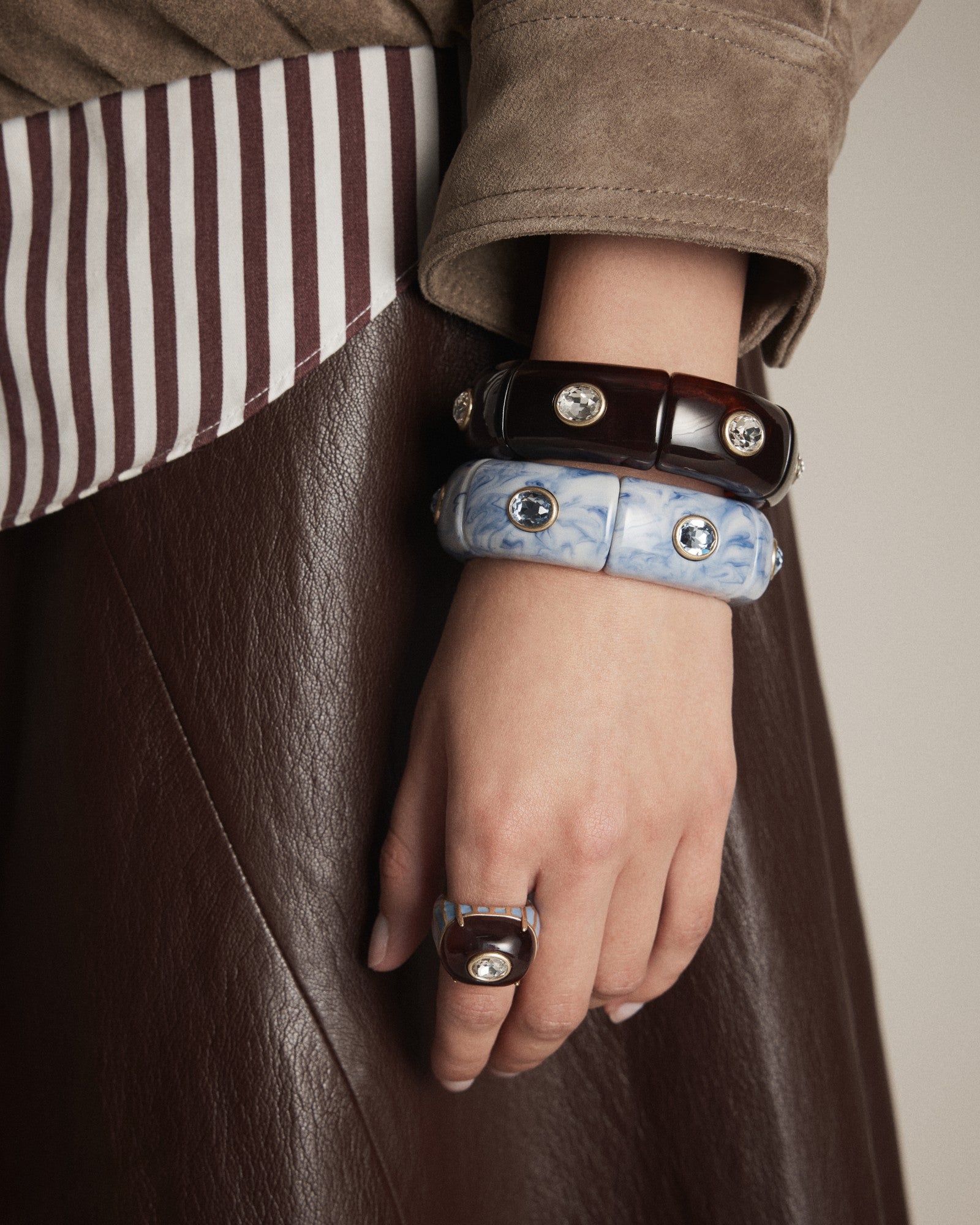 Destined Bangle - Tort