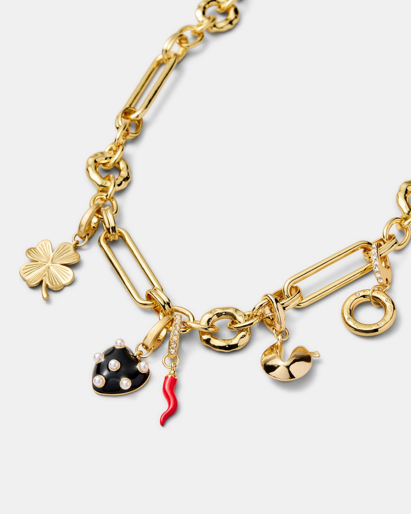 Lucky Clover Charm - Gold